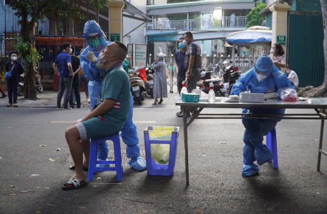 Bộ Y tế: Số ca mắc mới COVID-19 và ca nặng, nguy kịch gia tăng