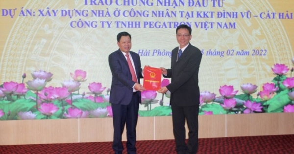 Hải Phòng trao giấy đầu tư cho 2 dự án xây dựng nhà ở công nhân