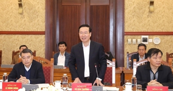 Hội nghị triển khai Chương trình làm việc của Bộ Chính trị, Ban Bí thư năm 2023