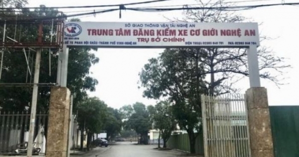 Khám xét nhà riêng Phó Giám đốc Trung tâm Đăng kiểm xe cơ giới Nghệ An