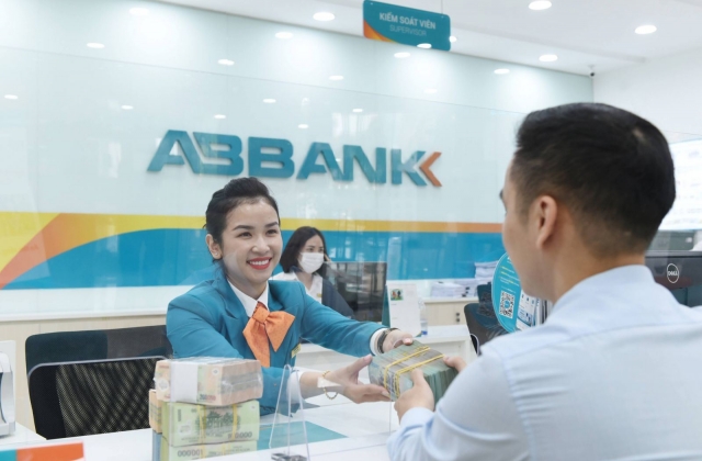 ABBank bị xử phạt vì sử dụng hóa đơn không hợp pháp