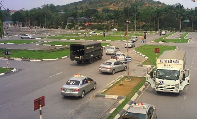 Thanh tra, kiểm tra đồng loạt việc đào tạo, sát hạch lái xe trên cả nước