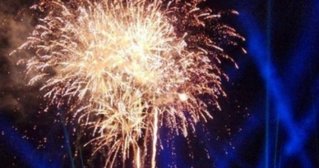 Bắn Pháo hoa Chào mừng Lễ kỷ niệm 110 năm ngày thành lập tỉnh Kon Tum