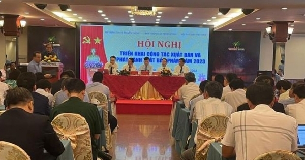 Doanh thu ngành xuất bản năm 2023 tăng 33,3%