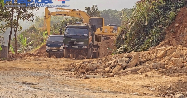 UBND huyện Văn Chấn yêu cầu làm rõ vụ công trình nhà nước được san lấp bằng đất nông nghiệp trái phép