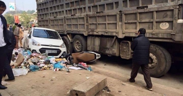 Cao Bằng: Tai nạn “siêu” liên hoàn, hàng loạt ô tô, xe máy bẹp rúm