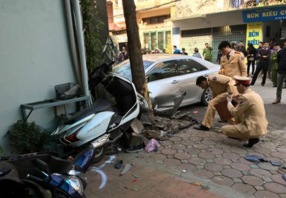 Cơ quan chức năng đang t&iacute;ch cực điều tra l&agrave;m r&otilde;