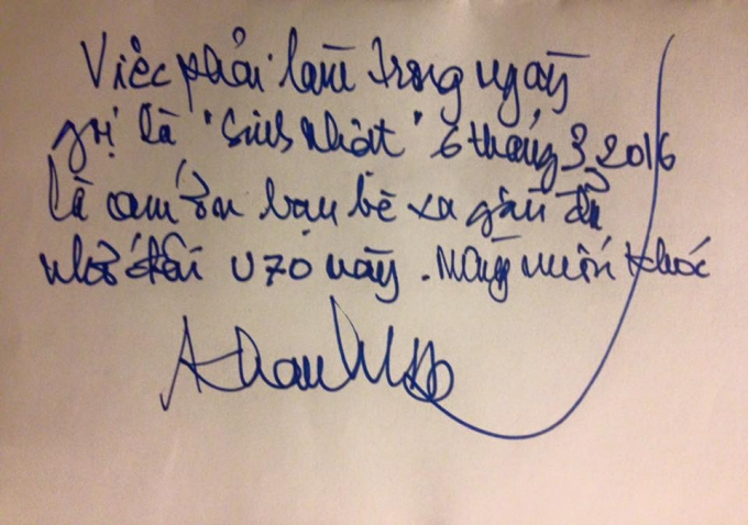 Danh ca Kh&aacute;nh Ly cảm ơn mọi người đ&atilde; nhớ tới sinh nhật của b&agrave;.