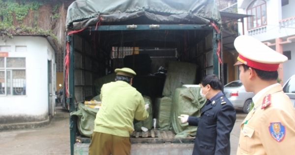 Bắc Giang: Bắt 26 bao tải nầm động vật không rõ nguồn gốc