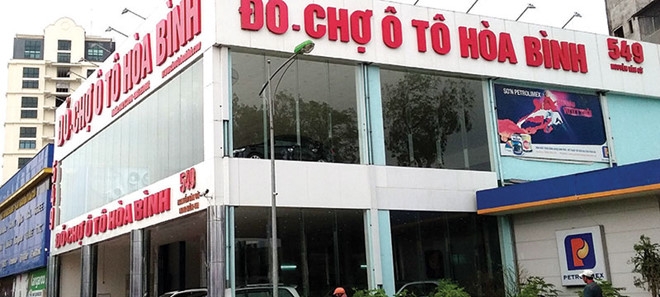 Mảnh đất 549 Nguyễn Văn Cừ hiện đang cho thu&ecirc;. ảnh: B&ugrave;i Trang