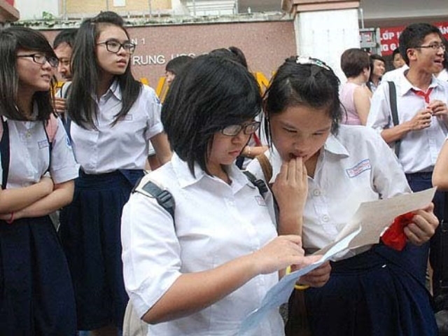 Th&iacute; sinh bị đ&igrave;nh chỉ thi bỏ lỡ 2 cơ hội
