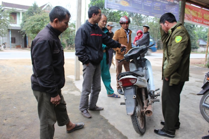 Chiếc xe m&aacute;y kh&ocirc;ng mang BKS do 2 nam thanh ni&ecirc;n d&ugrave;ng đi lấy trộm xe m&aacute;y của anh Đạt.