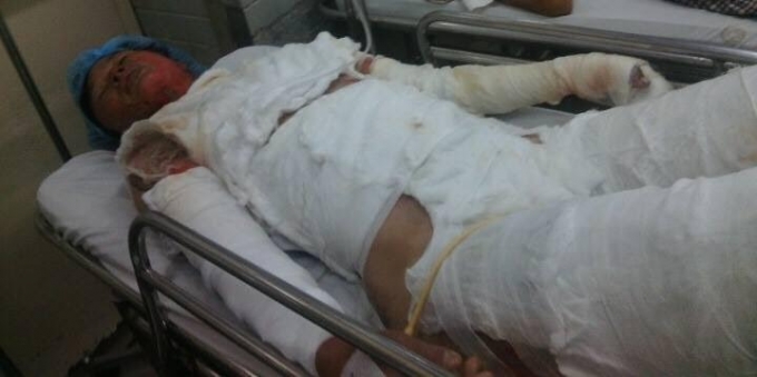 Nạn nh&acirc;n đang được cấp cứu tại&nbsp;Bệnh viện tỉnh B&igrave;nh Thuận.