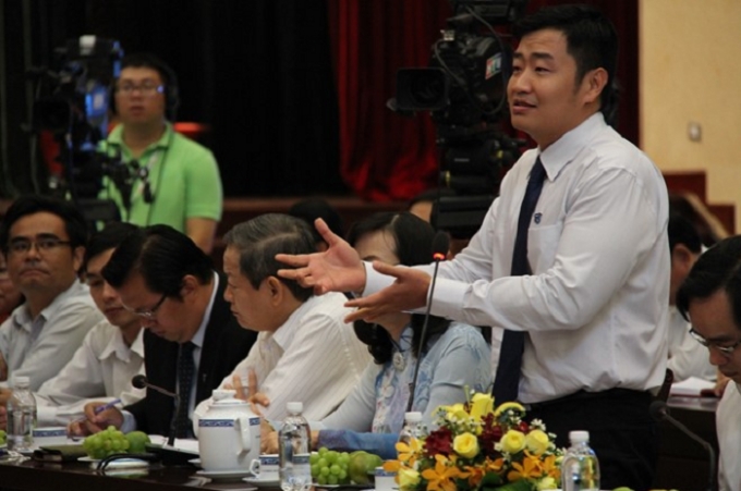 Tiến sĩ Trần Hữu Lộc (ĐH N&ocirc;ng l&acirc;m TP HCM) ph&aacute;t biểu tại buổi gặp. Ảnh: P.T.