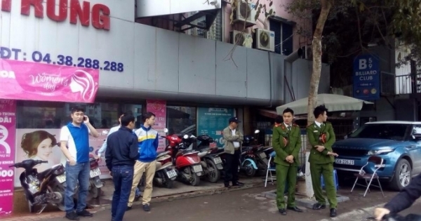 Hà Nội: Bị "mời" về đồn công an vì chụp ảnh Phòng khám 59 Khương Trung