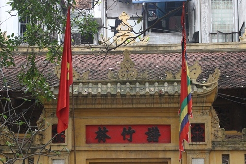 Đ&igrave;nh Phả Tr&uacute;c L&acirc;m nơi lưu giữ nghề sản xuất những đ&ocirc;i h&agrave;i Việt Nam