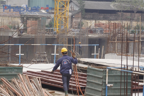 Dự &aacute;n Mandarin Garden 2: Bị đ&igrave;nh chỉ nhưng vẫn hoạt động rầm rập