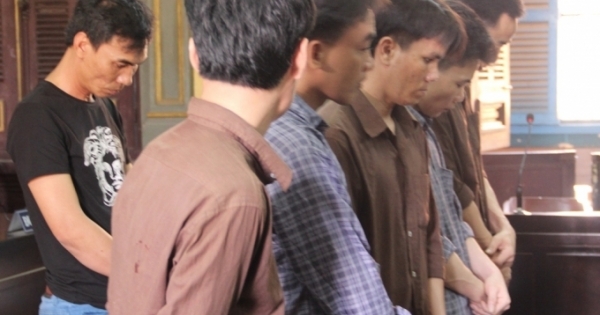 TP HCM: Thuê xe ôtô vượt hàng trăm km trộm 5,5 kg vàng