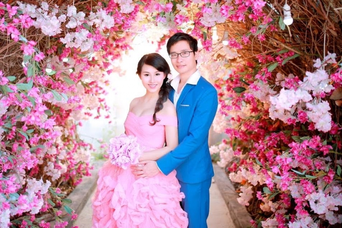 Kiều nữ l&agrave;ng v&otilde; Tạ B&iacute;ch Hồng theo chồng bỏ cuộc chơi