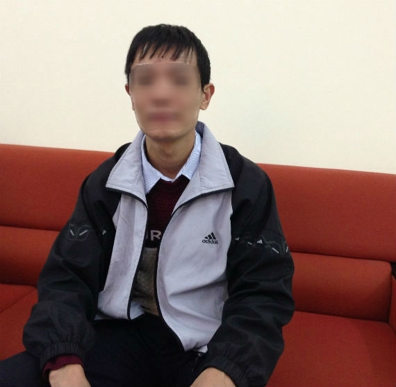 Nạn nh&acirc;n của vụ đ&aacute;nh hội đồng, sau một th&aacute;ng vẫn thấp thỏm chờ đợi kết quả của Cơ quan điều tra.