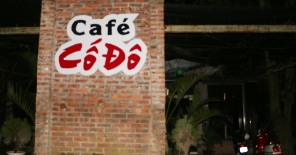 Thanh Hoá: "Bà hoả" đốt quán cà phê lúc nửa đêm