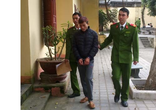 Đối tượng Do&atilde;n Đ&igrave;nh Chiến tại Cơ quan c&ocirc;ng an.