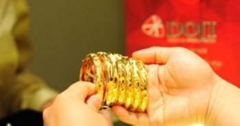 Giá vàng ngày 25/3 rớt mạnh chạm mốc 33 triệu đồng/lượng