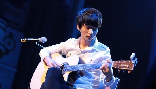 "Thần đồng guitar Hàn Quốc" đến Việt Nam tổ chức tour diễn