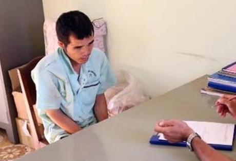 Nhậu say, bế bé gái 5 tuổi ra sau nhà trọ để cưỡng hiếp