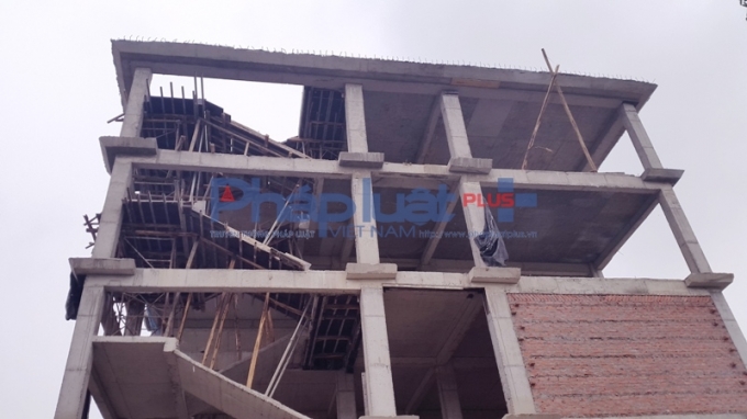 Được biết, khu nh&agrave; B dự &aacute;n Trường tiểu học Thăng Long số 1 được khởi c&ocirc;ng x&acirc;y dựng từ th&aacute;ng 10/2015.