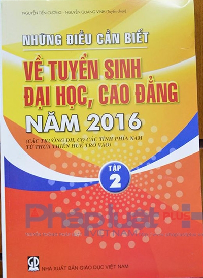 Tập 2 c&oacute; tựa đề &ldquo;Những điều cần biết về tuyển sinh đại học, cao đẳng năm 2016 của c&aacute;c trường thuộc c&aacute;c tỉnh ph&iacute;a Nam (từ Thừa Thi&ecirc;n Huế trở v&agrave;o)&rdquo;.