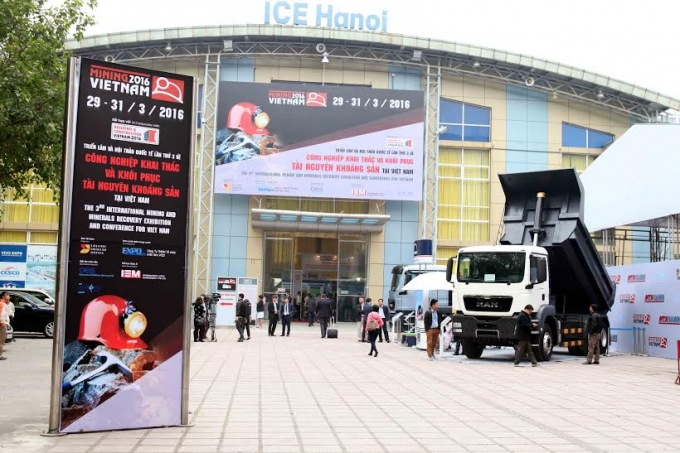 Triển l&atilde;m Mining VietNam 2016 thu h&uacute;t 22 quốc gia tham gia với tổng số 171 doanh nghiệp (Ảnh Thanh Huyền).