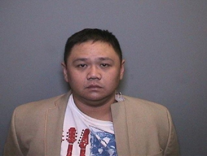 Minh b&eacute;o bị bắt giữ với c&aacute;o buộc 3 tội danh li&ecirc;n quan đến&nbsp;d&acirc;m &ocirc; trẻ em.&nbsp;Ảnh: Văn ph&ograve;ng Bi&ecirc;̣n l&yacute; Qu&acirc;̣n Cam.