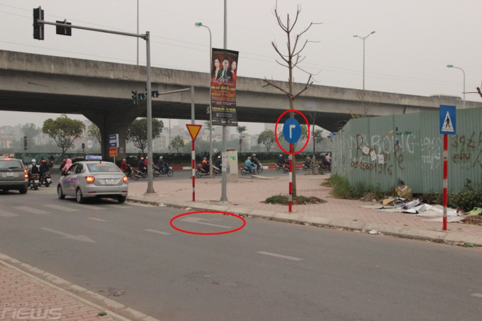 Ng&atilde; tư Phạm H&ugrave;ng - Đỗ Đức Dục - Nam Trung Y&ecirc;n. (Ảnh: Otofun)