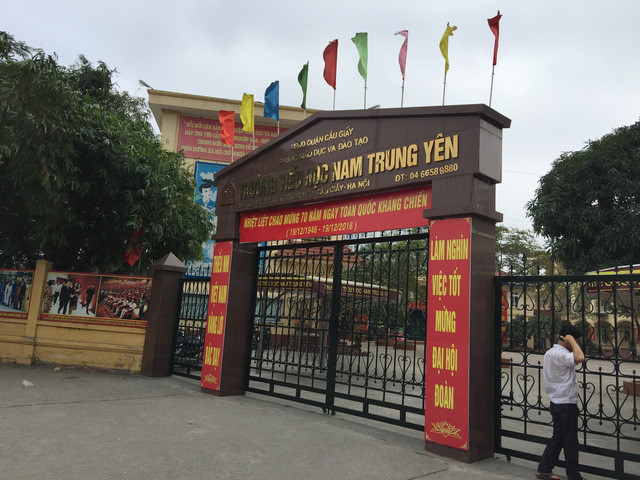 Trường Tiểu học Nam Trung Y&ecirc;n, nơi xảy ra vụ việc.