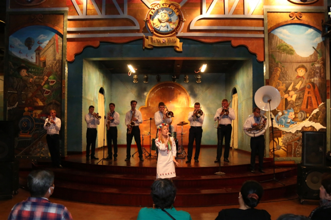 8/3 vui tưng bừng tại B&agrave; N&agrave; Hills