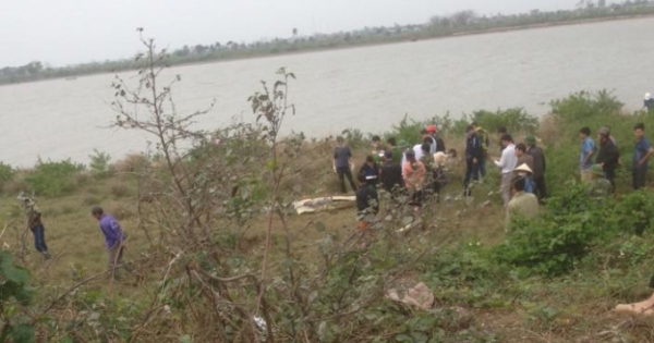 Nam Định: Phát hiện thi thể một phụ nữ dạt vào bờ sông