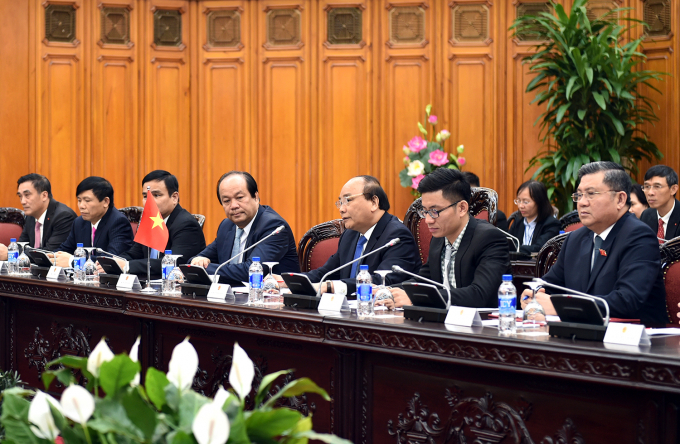 Thủ tướng Nguyễn Xu&acirc;n Ph&uacute;c khẳng định Việt Nam lu&ocirc;n đặc biệt coi trọng v&agrave; d&agrave;nh ưu ti&ecirc;n cao cho việc giữ g&igrave;n v&agrave; ph&aacute;t huy mối quan hệ đo&agrave;n kết đặc biệt Việt Nam-L&agrave;o.&nbsp;