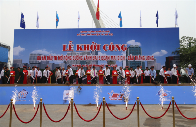 Dự &aacute;n đường V&agrave;nh đai 3 mở rộng l&agrave; c&ocirc;ng tr&igrave;nh trọng điểm, ưu ti&ecirc;n đầu tư của TP.H&agrave; Nội giai đoạn 2016 - 2020.