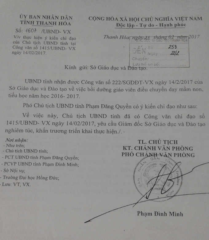 C&ocirc;ng văn mới nhất của UBND tỉnh Thanh H&oacute;a y&ecirc;u cầu Sở GD&amp;amp;amp;ĐT phối hợp c&ugrave;ng trường ĐH Hồng Đức khẩn trương triển khai việc đ&agrave;o tạo, bồi dưỡng gi&aacute;o vi&ecirc;n THCS thuy&ecirc;n chuyển về dạy mầm non v&agrave; tiểu học, Ảnh: Nguyệt Chi