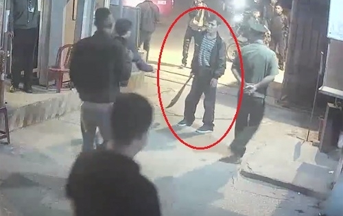 Nghệ An: Bến xe Vinh náo loạn vì phụ xe “ngáo đá”, múa dao