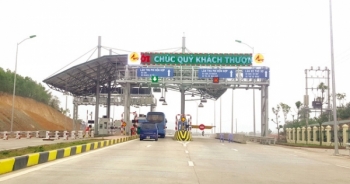 Điểm báo ngày 14/3/2017: "Dân bức xúc vì không đi cao tốc có thể vẫn phải trả phí"