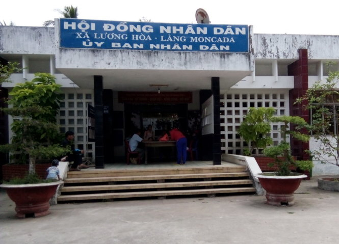 Trụ sở UBND x&atilde; Lương H&ograve;a, huyện Giồng Tr&ocirc;m, tỉnh Bến Tre,&nbsp;nơi &ocirc;ng Phan Văn Dương c&ocirc;ng t&aacute;c (Ảnh: Tuổi trẻ)