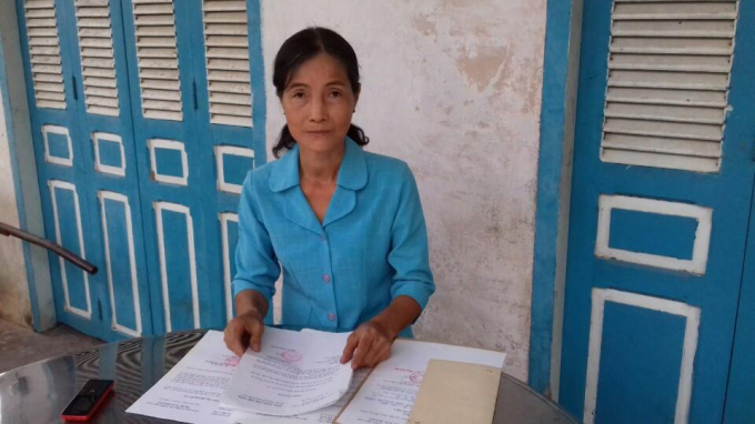 B&agrave; Chi suốt gần 30 năm vẫn ki&ecirc;n tr&igrave; mang đơn khiếu kiện đ&ograve;i quyền lợi diện t&iacute;ch đất bị trưng dụng oạn.