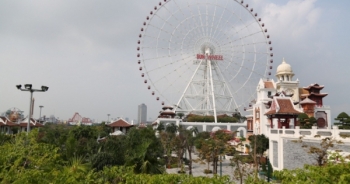 Asia Park Đà Nẵng khoác “áo” xanh đón hè sôi động