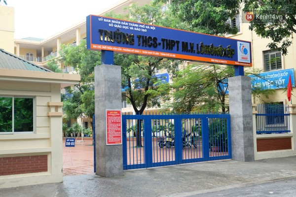 Trường THCS L&ocirc;-M&ocirc;-N&ocirc;-Xốp.