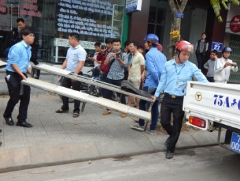 Huế bắt đầu ra quân “giải cứu” vỉa hè