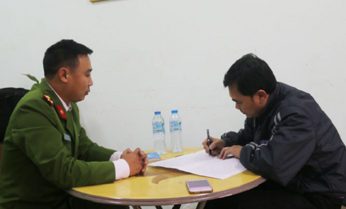 Đối tượng Dương Minh Qu&acirc;n tại cơ quan C&ocirc;ng an.