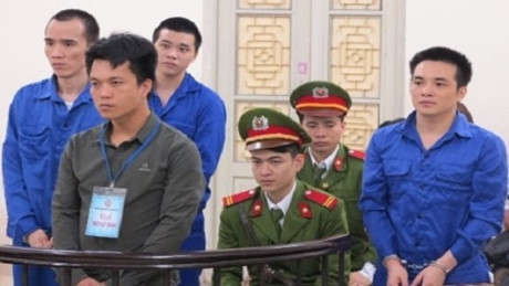 Giấu ma túy trong gói cà phê