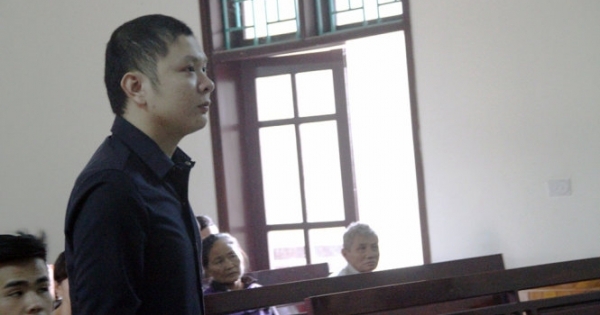 Kẻ giết nữ giám thị, cướp tài sản hầu tòa